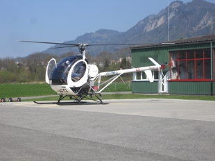 hélico schweizer 300